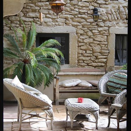 Hotel Le Patio Grignan Exterior foto