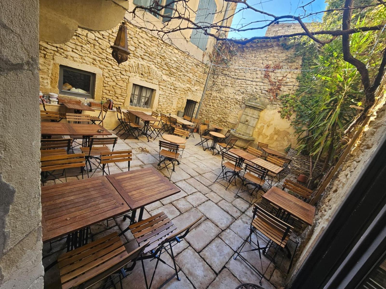 Hotel Le Patio Grignan Exterior foto
